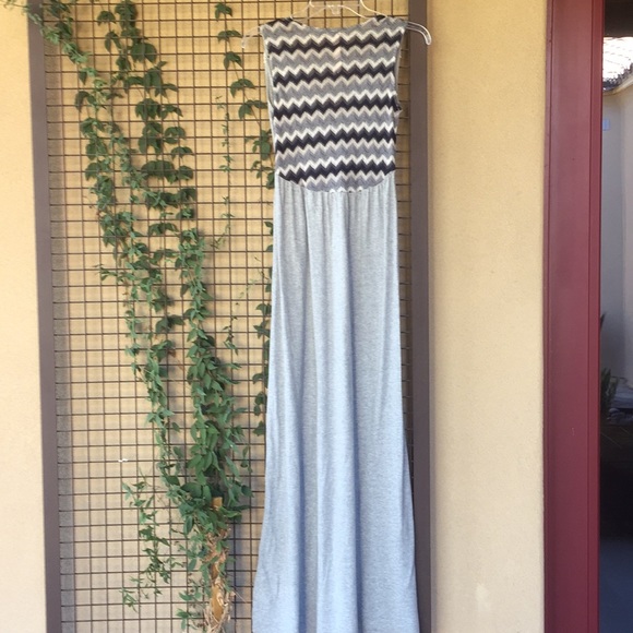 {Mystree} Like New! Size Small Maxi Dress - Picture 6 of 8